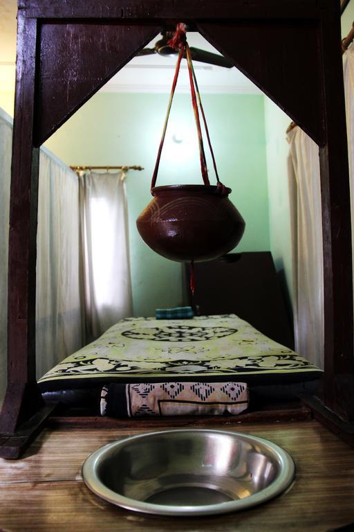Rishikesh Sadan A Yoga & Spritual Retreat Hotel Tapovan Bilik gambar