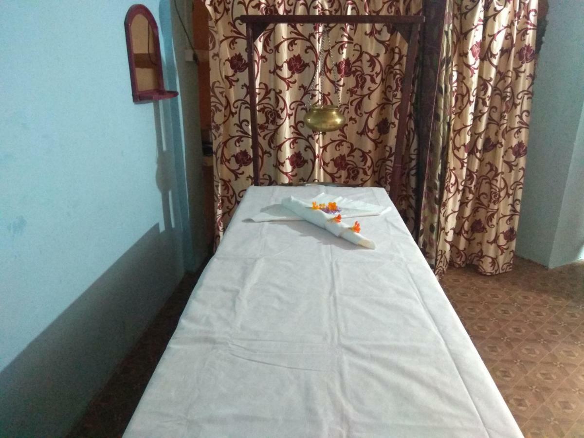 Rishikesh Sadan A Yoga & Spritual Retreat Hotel Tapovan Luaran gambar